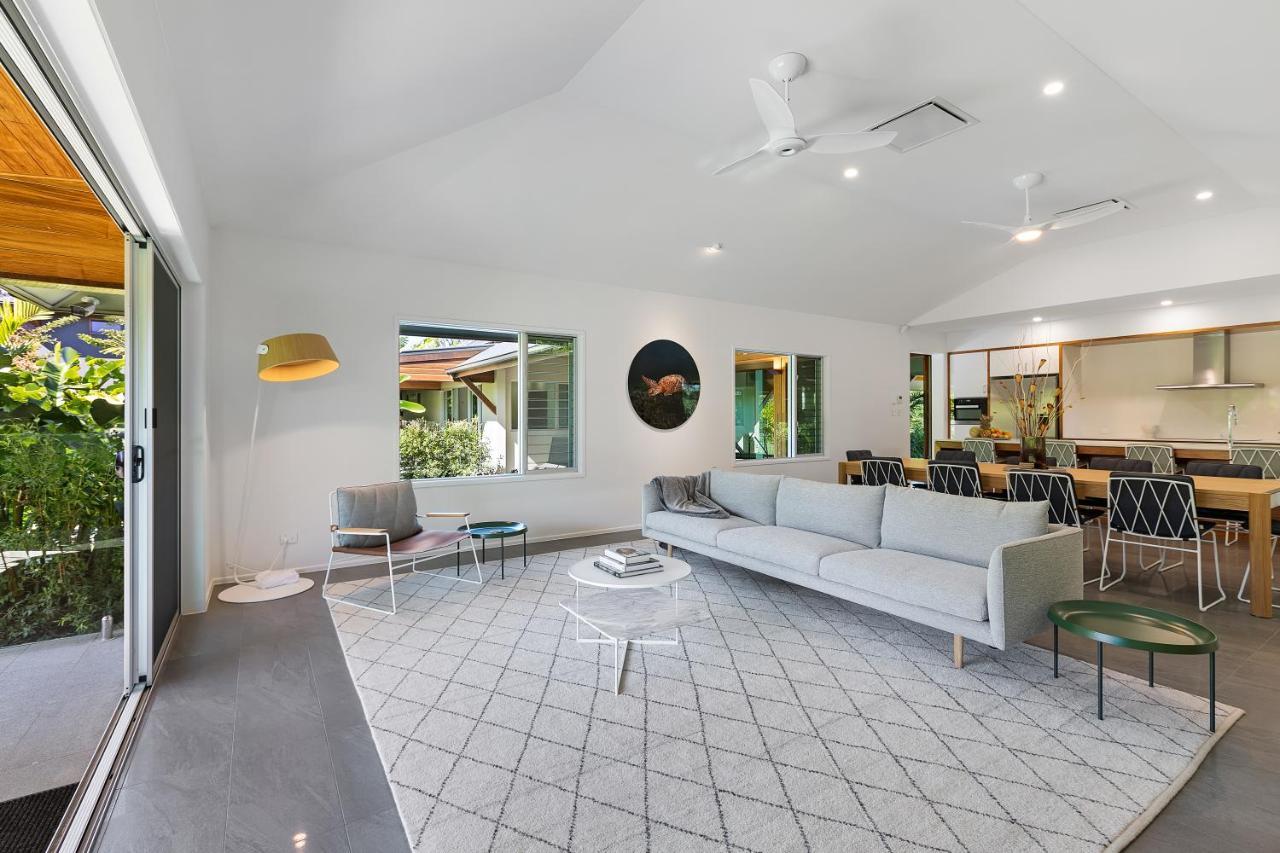 Yangaro Villa Airlie Beach Exterior photo